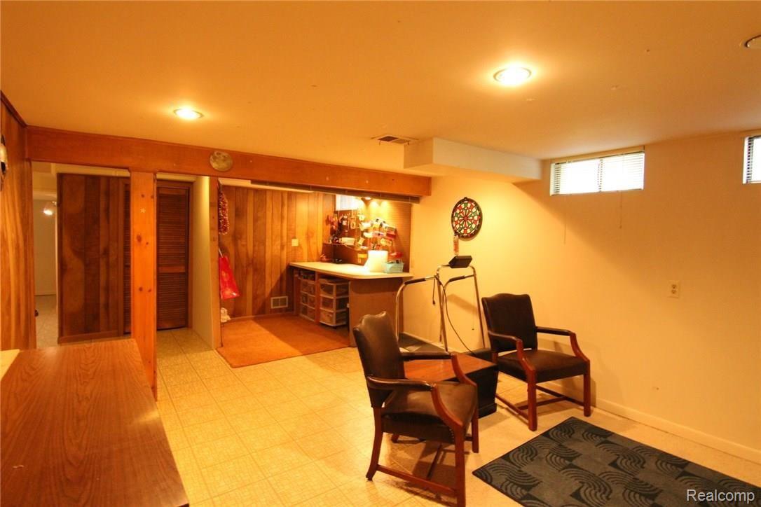710 Lion Street Rochester, MI 48307 - Photo 31 of 40 Basement (2).JPG