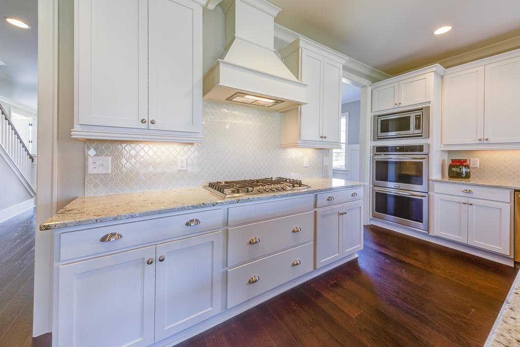 Gourmet Kitchen #2 - Photo used for marketing purposes only.