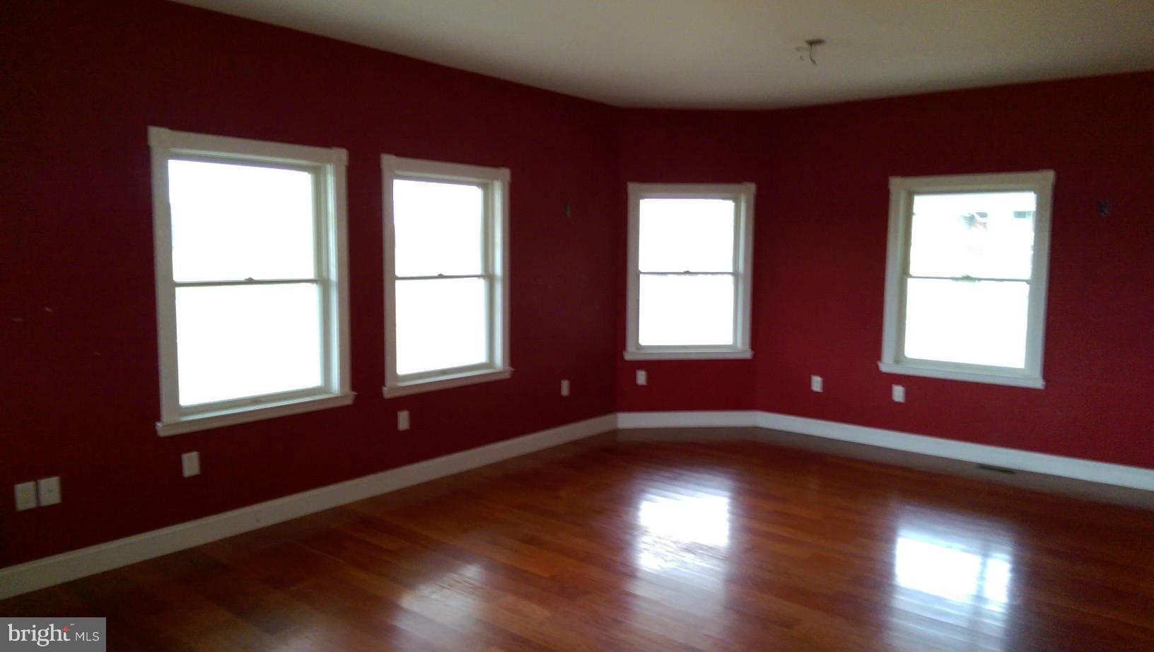 430 Hopewell Road Rising Sun, MD 21911 - Photo 11 of 12 Living Room