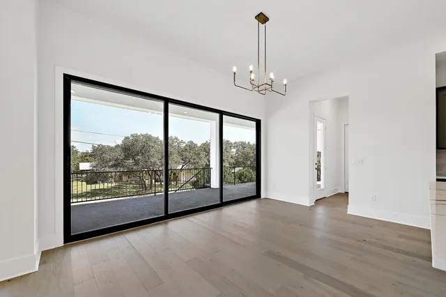 $1,349,484 | 906 Bristol Crk Bend, Lakeway, TX 78738