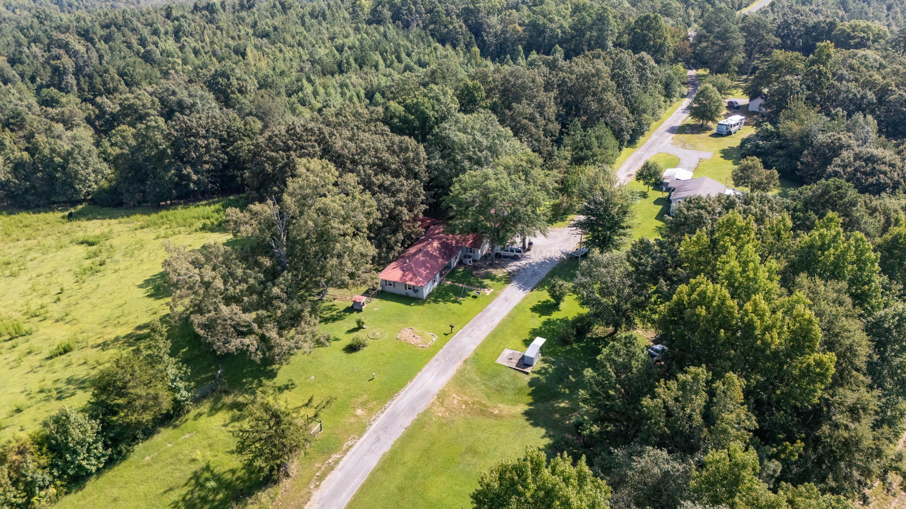 275 Garage Road Hamilton, AL 35570 - Photo 33 of 33 Gallery Image 33