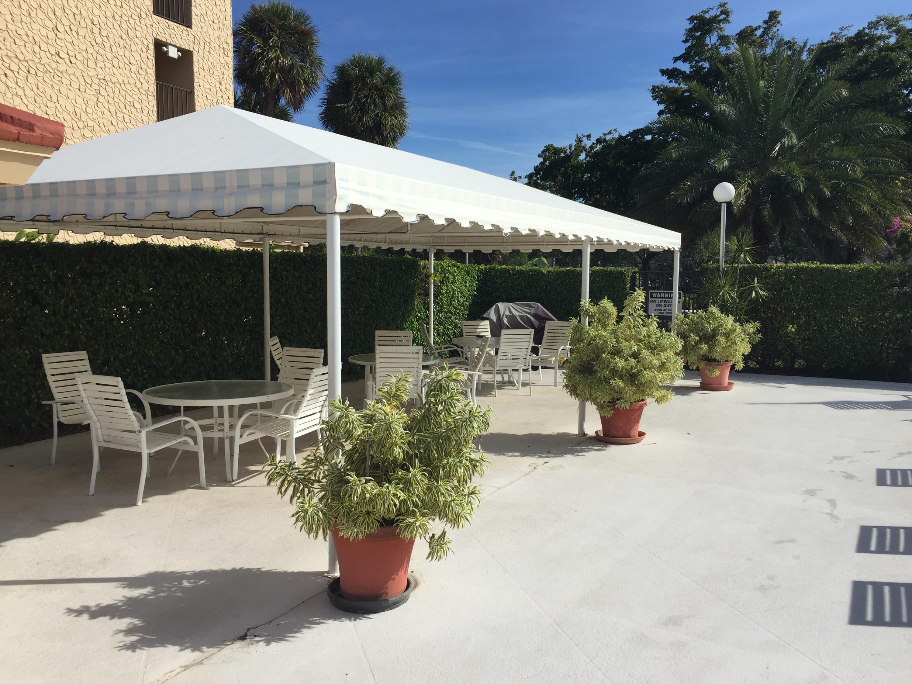 6161 Northwest 2nd Avenue, Unit 421 Boca Raton, FL 33487 - Photo 30 of 34 Community Covered Picnic Area