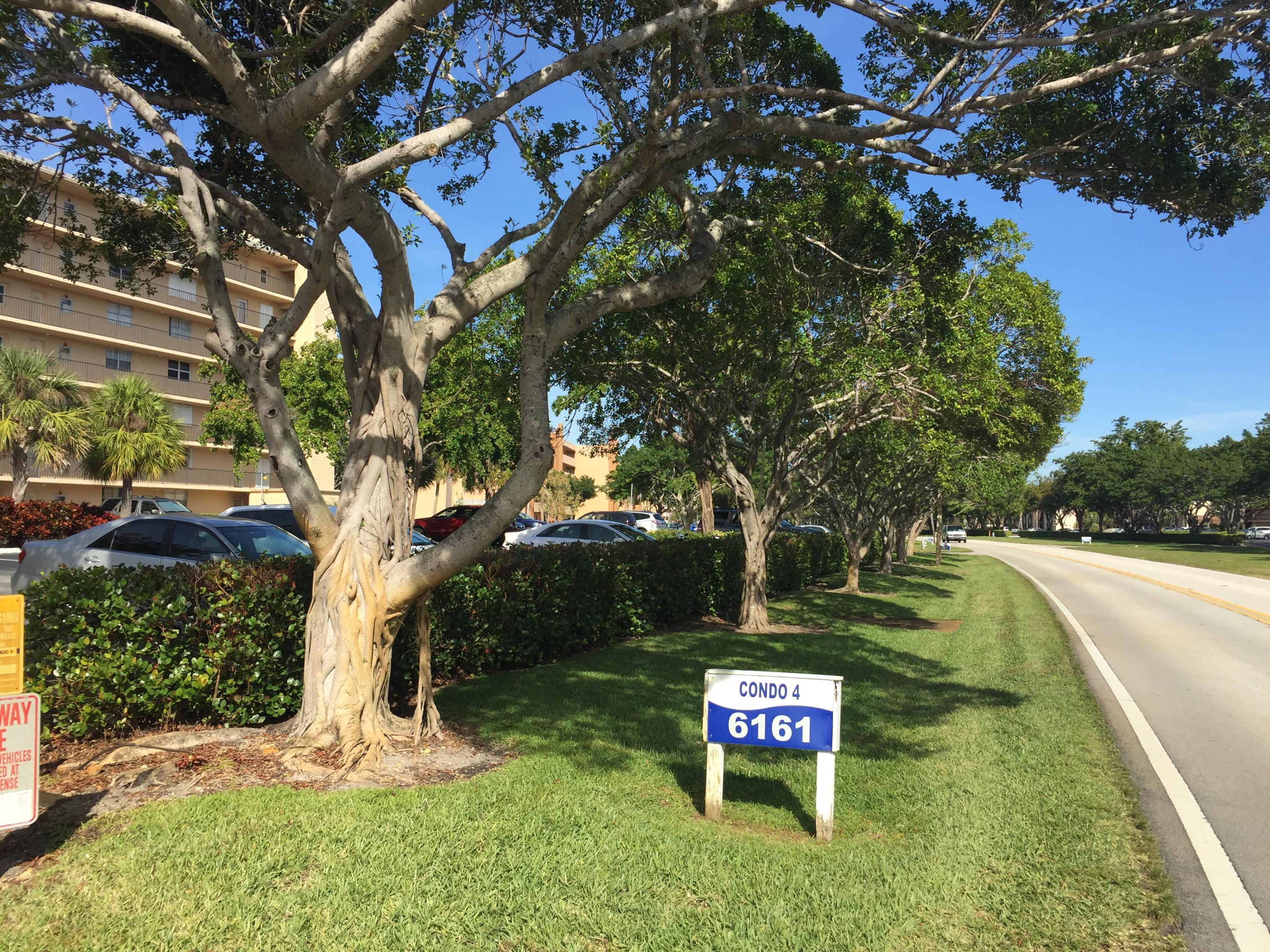 6161 Northwest 2nd Avenue, Unit 421 Boca Raton, FL 33487 - Photo 34 of 34 Building Street Sign