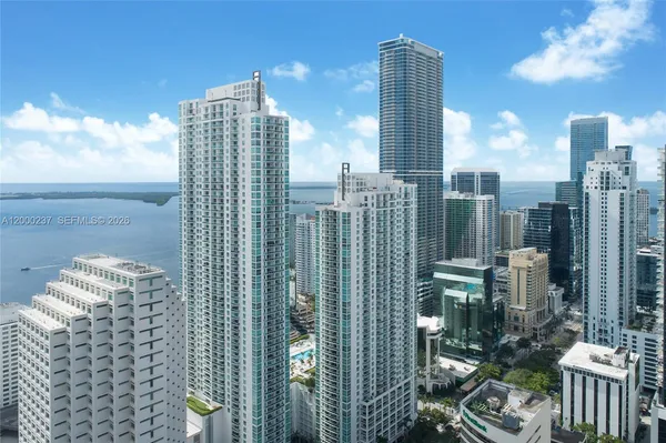 $4,900 | 951 Brickell Avenue, Unit 1410, Miami, FL 33131