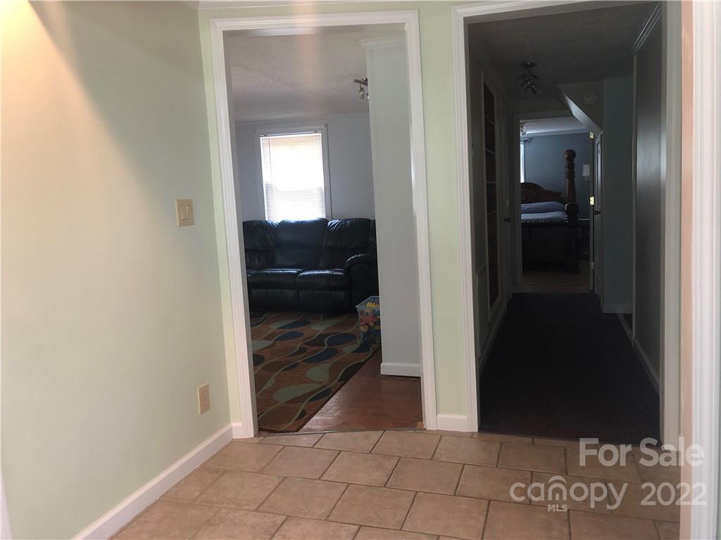 1799 Kiser Road Lincolnton, NC 28092 - Photo 12 of 24 Gallery Image 12