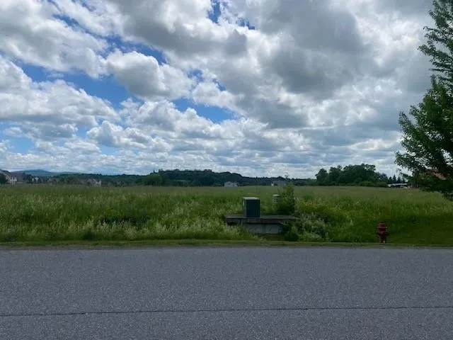 $650,000 | 98 Cider Mill Drive, South Burlington, VT 05403