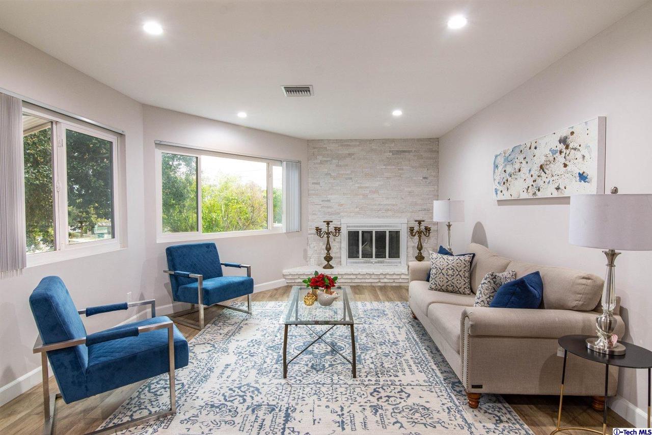 10001 Covert Avenue Tujunga, CA 91042 - Photo 7 of 24