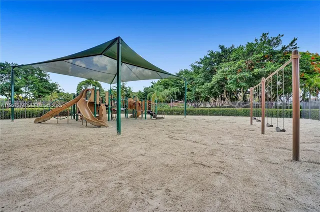 a view of outdoor space