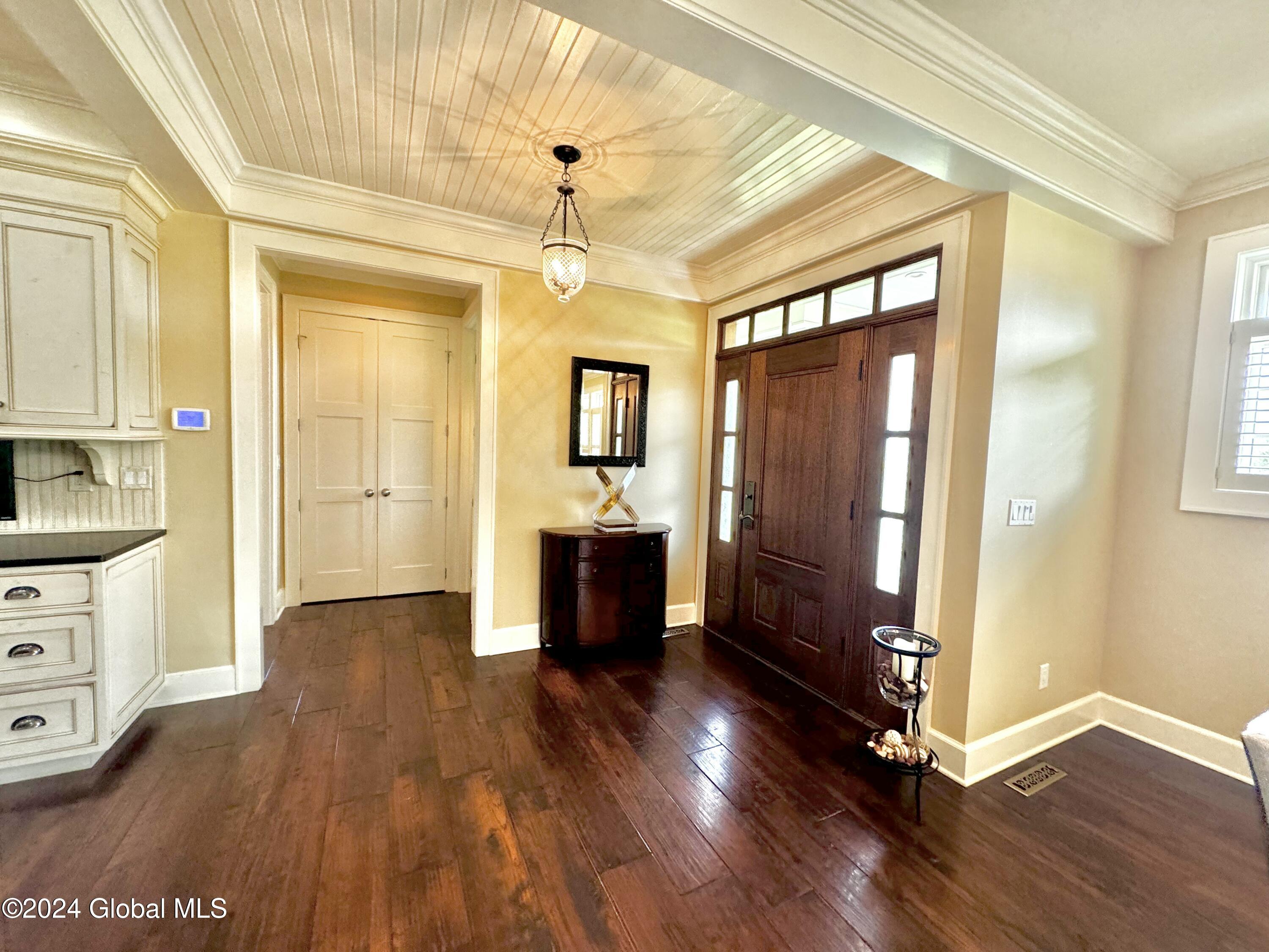 47 Ray Road Rexford, NY 12148 - Photo 49 of 103 foyer to 1st floor bedroom