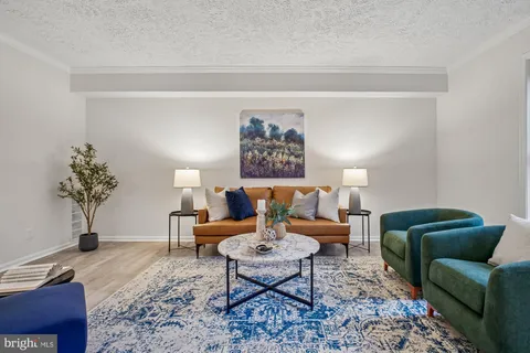 $380,000 | 1953 Calvert Street Northwest, Unit 1953 5, Washington, DC 20009