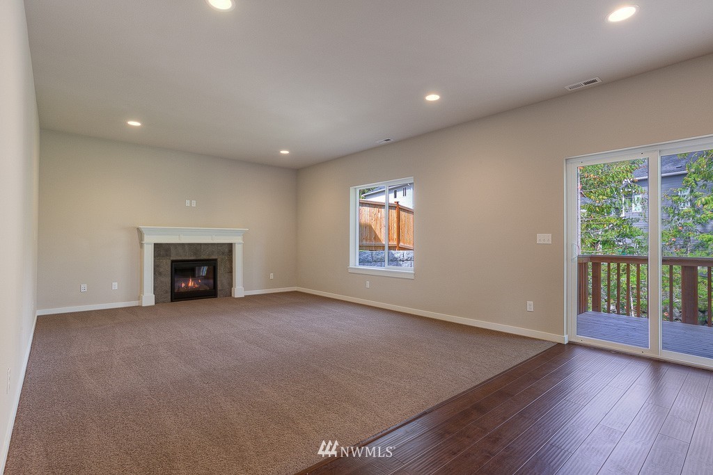 110 157th Lane Southeast, Unit 30 Bothell, WA 98012 - Photo 4 of 16 Gallery Image 4