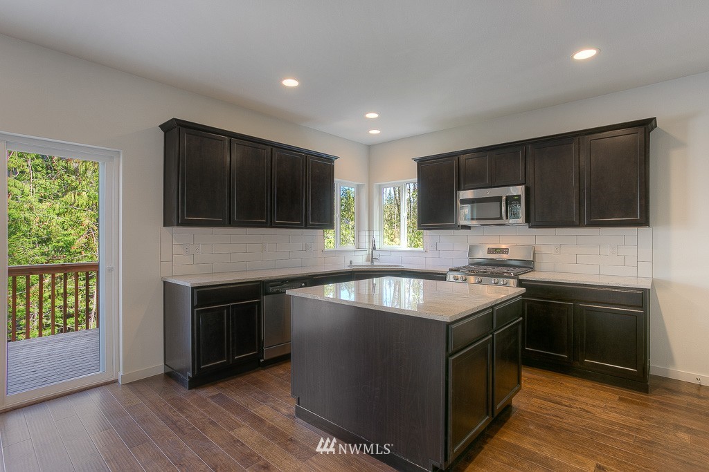 110 157th Lane Southeast, Unit 30 Bothell, WA 98012 - Photo 6 of 16 Gallery Image 6