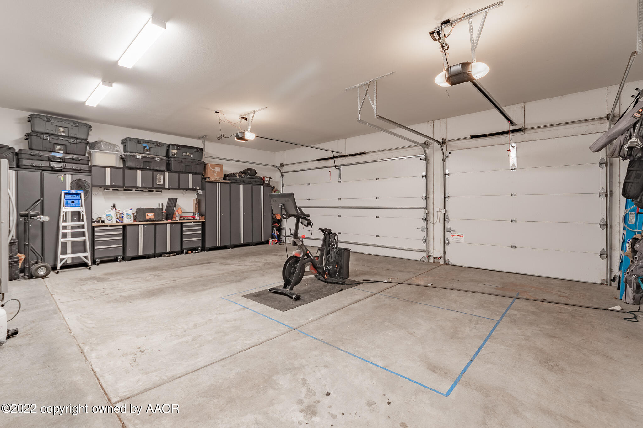 8406 Georgetown Drive Amarillo, TX 79119 - Photo 41 of 43 a view of a room with gym equipment
