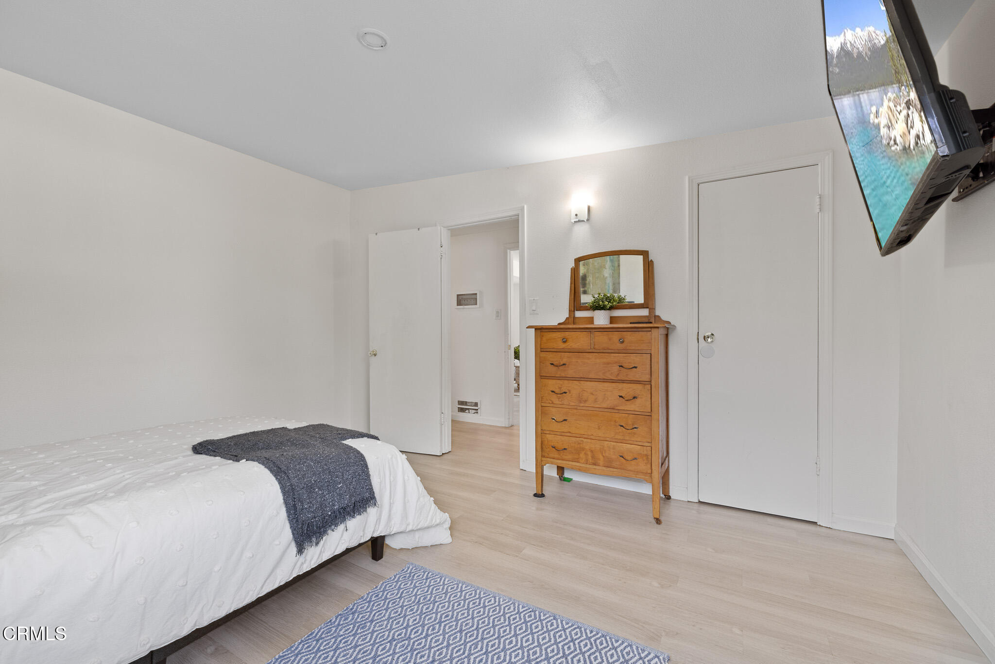 486 Will Avenue Oxnard, CA 93036 - Photo 11 of 25 _AR52316