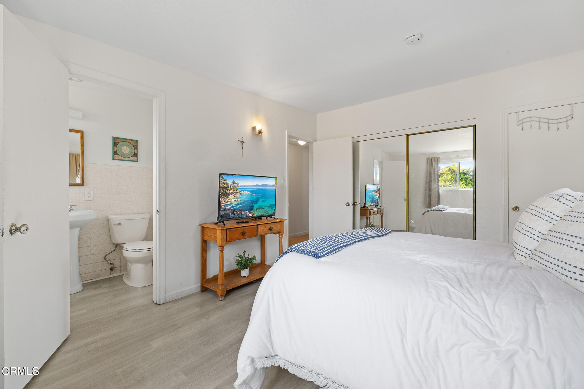 486 Will Avenue Oxnard, CA 93036 - Photo 14 of 25 _AR52325