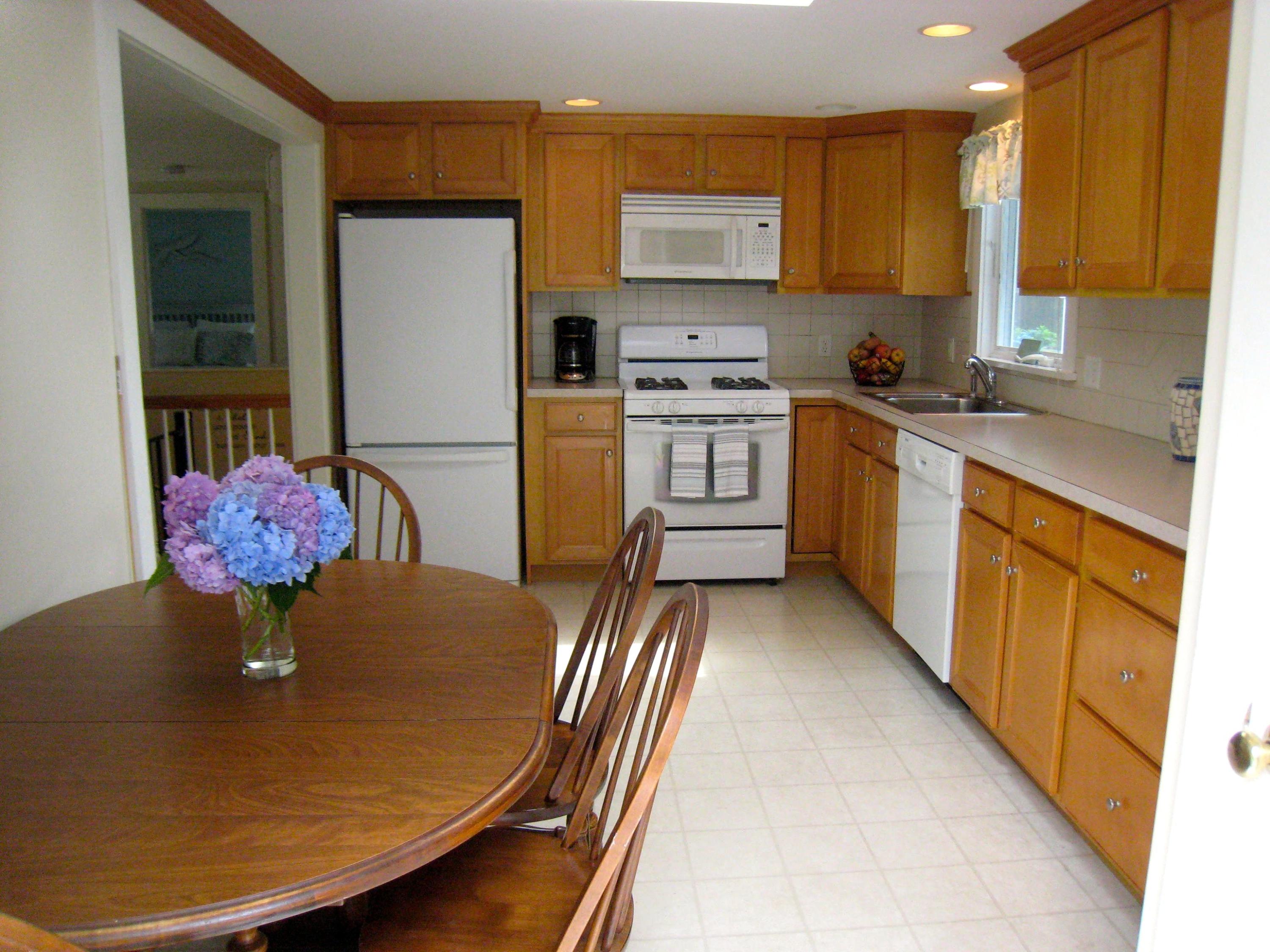 52 Alma Road Mashpee, MA 02649 - Photo 23 of 23 Open floor plan