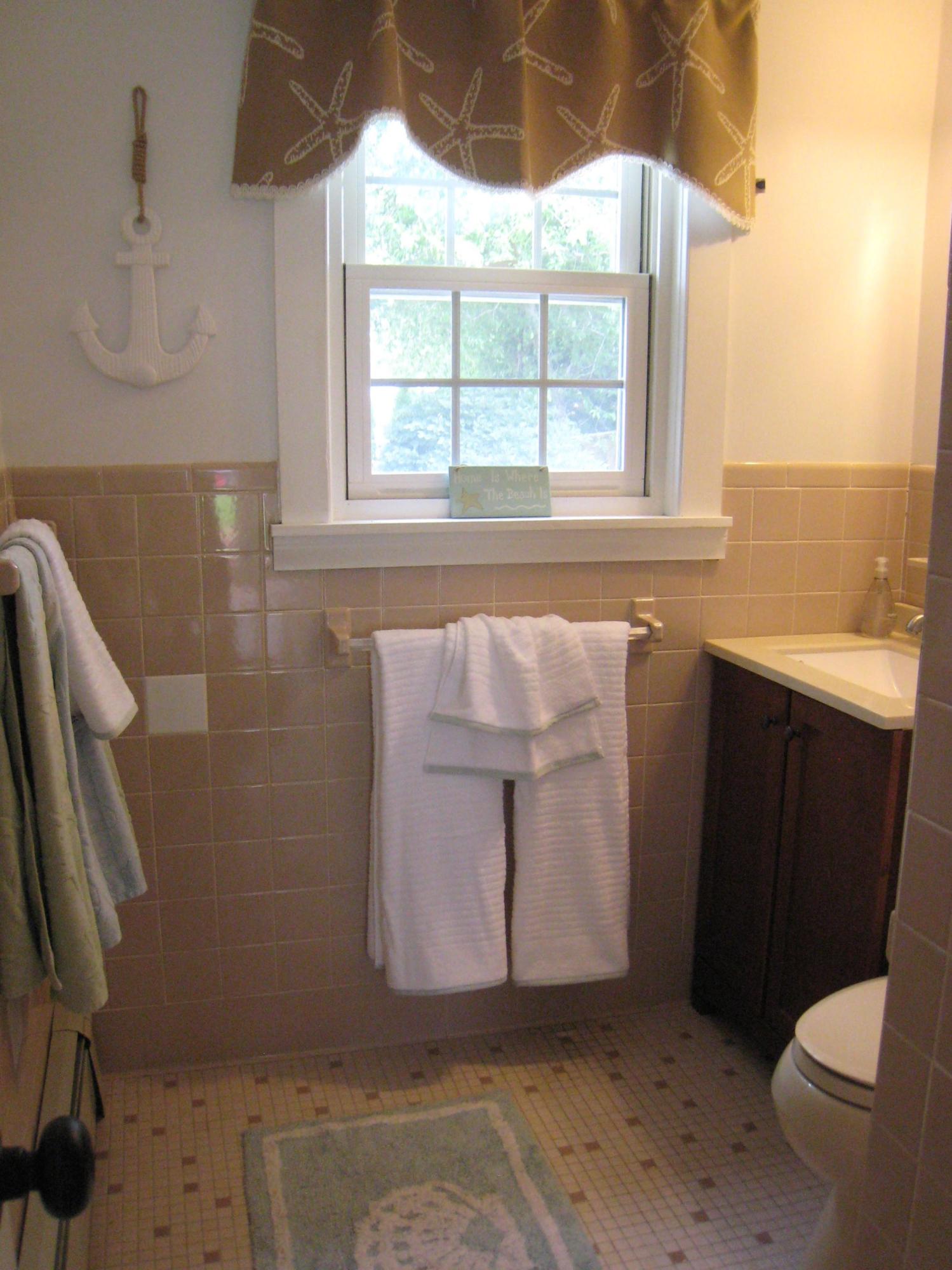 52 Alma Road Mashpee, MA 02649 - Photo 15 of 23 Bathroom