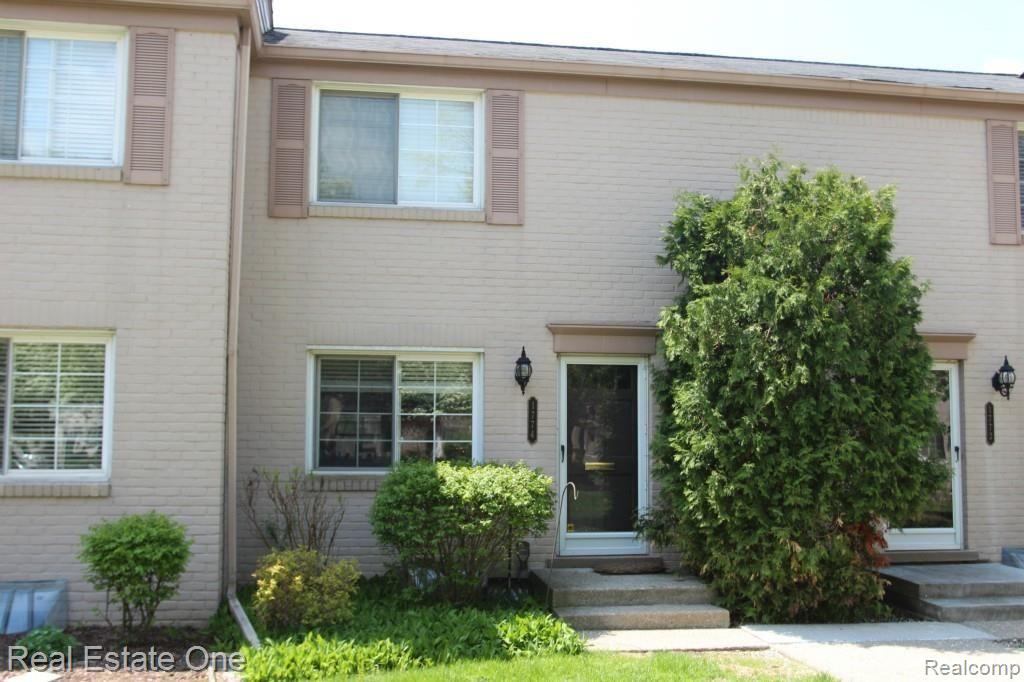 1774 Graefield Road, Unit 27 Birmingham, MI 48009 - Photo 1 of 14 IMG_9143.jpg