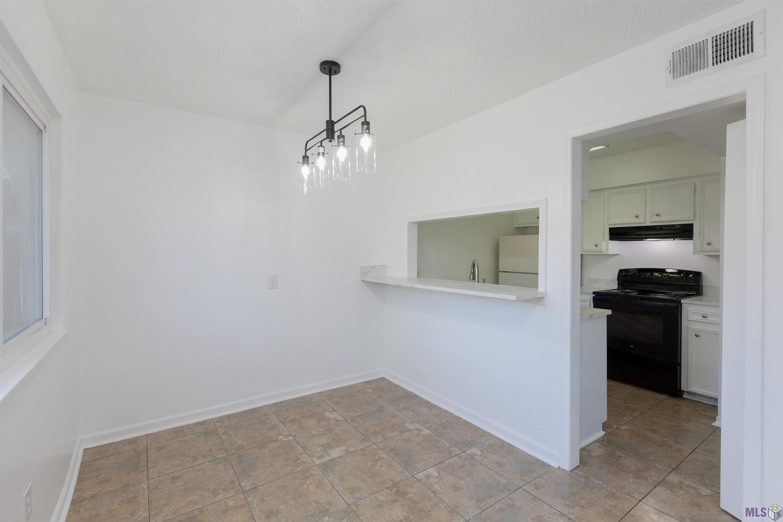 2448 Brightside Drive Baton Rouge, LA 70820 - Photo 8 of 22 Gallery Image 8