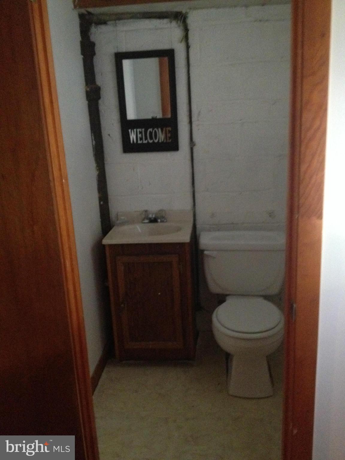 3803 Delverne Road Baltimore, MD 21218 - Photo 20 of 20 Half Bath