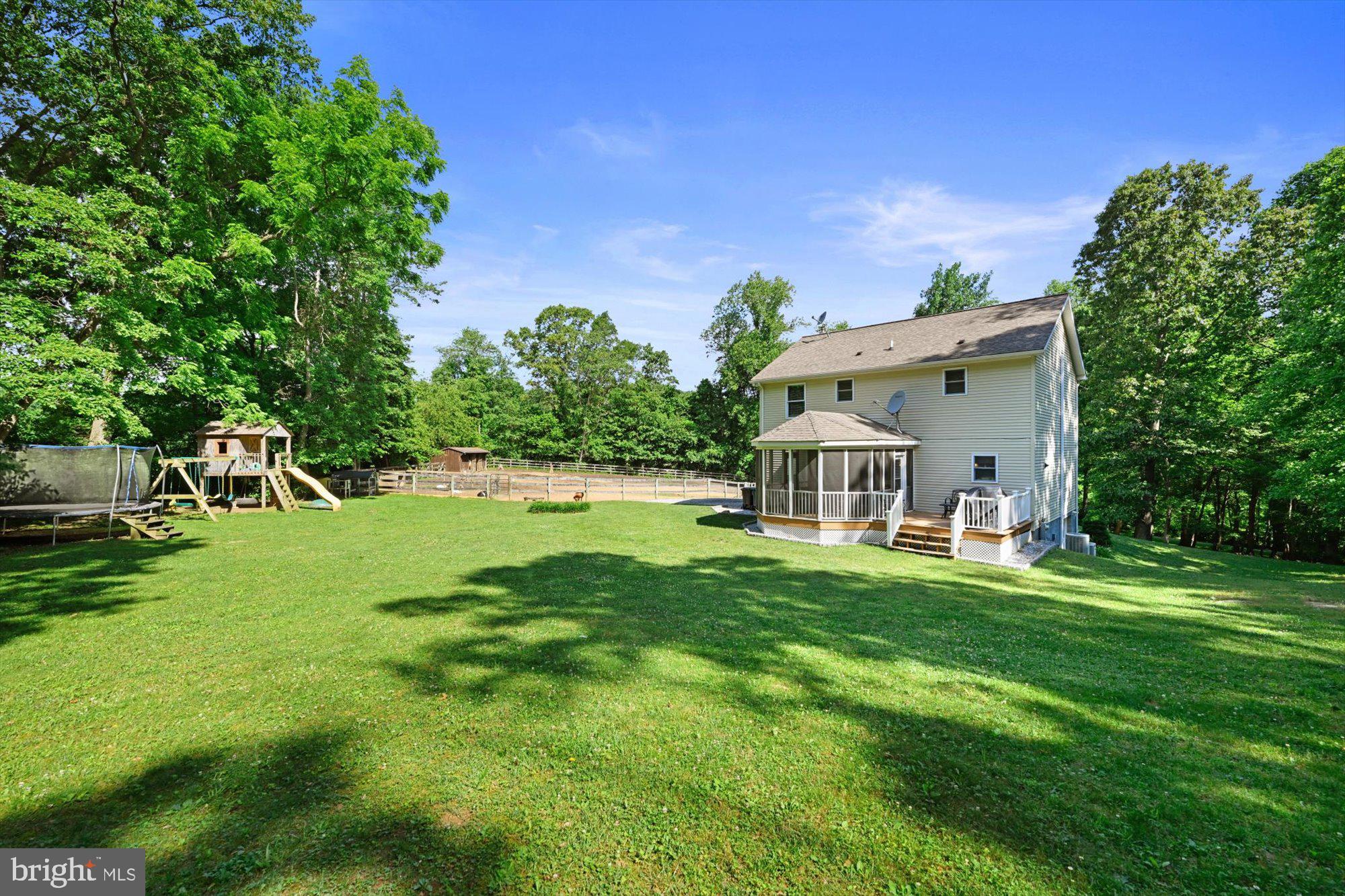 5555 Lineboro Road East Manchester, MD 21102 - Photo 26 of 34