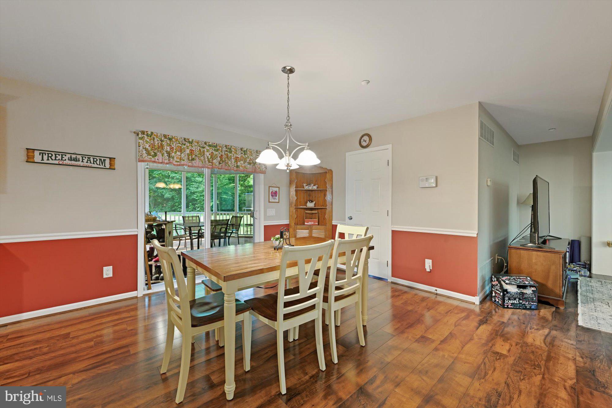 5555 Lineboro Road East Manchester, MD 21102 - Photo 7 of 34