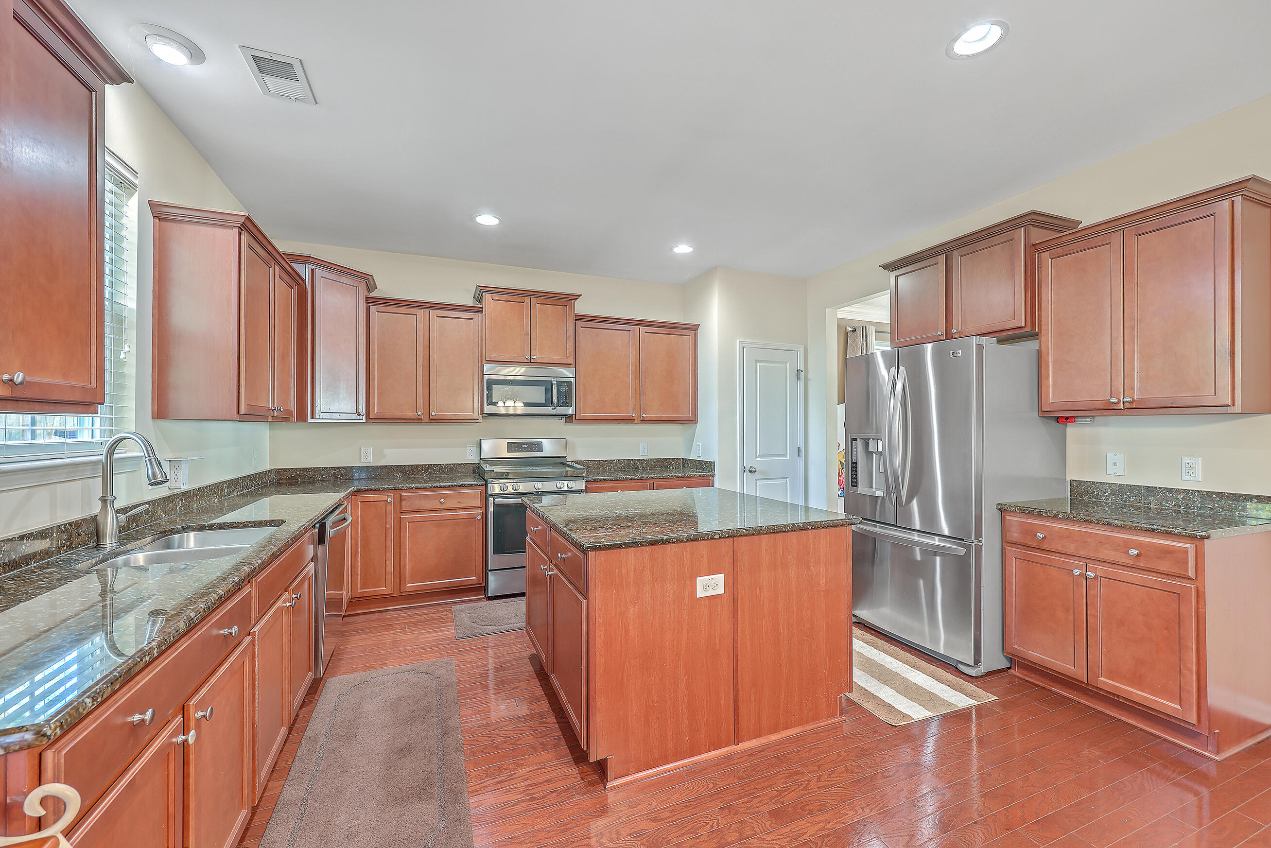 150 Hickory Ridge Way Summerville, SC 29483 - Photo 17 of 42 ZYN_1138_39_40_41_42_43_44