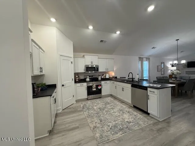 $360,800 | 4297 Olivia Circle West, Olive Branch, MS 38654