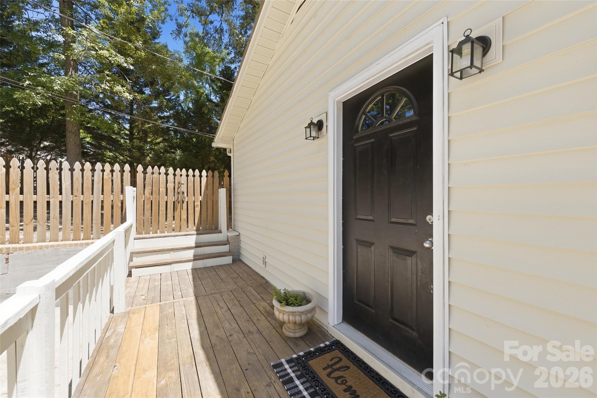 609 Davis Street Lancaster, SC 29720 - Photo 5 of 42