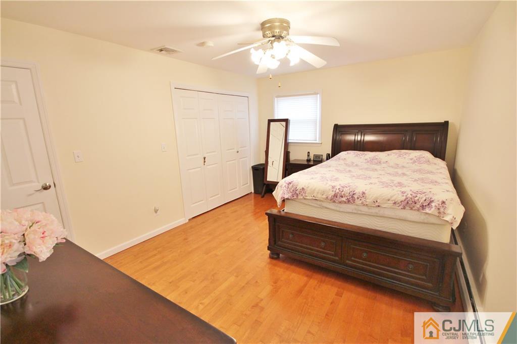 38 Norton Road East Brunswick, NJ 08816 - Photo 11 of 23 Gallery Image 11