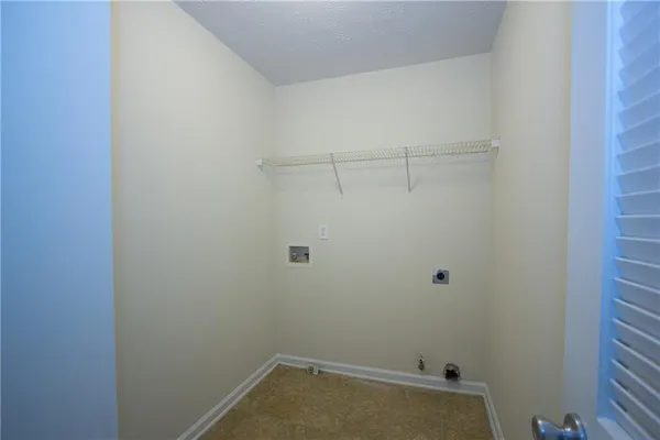 $2,095 | 4333 Beaver Tree Street, Loganville, GA 30052