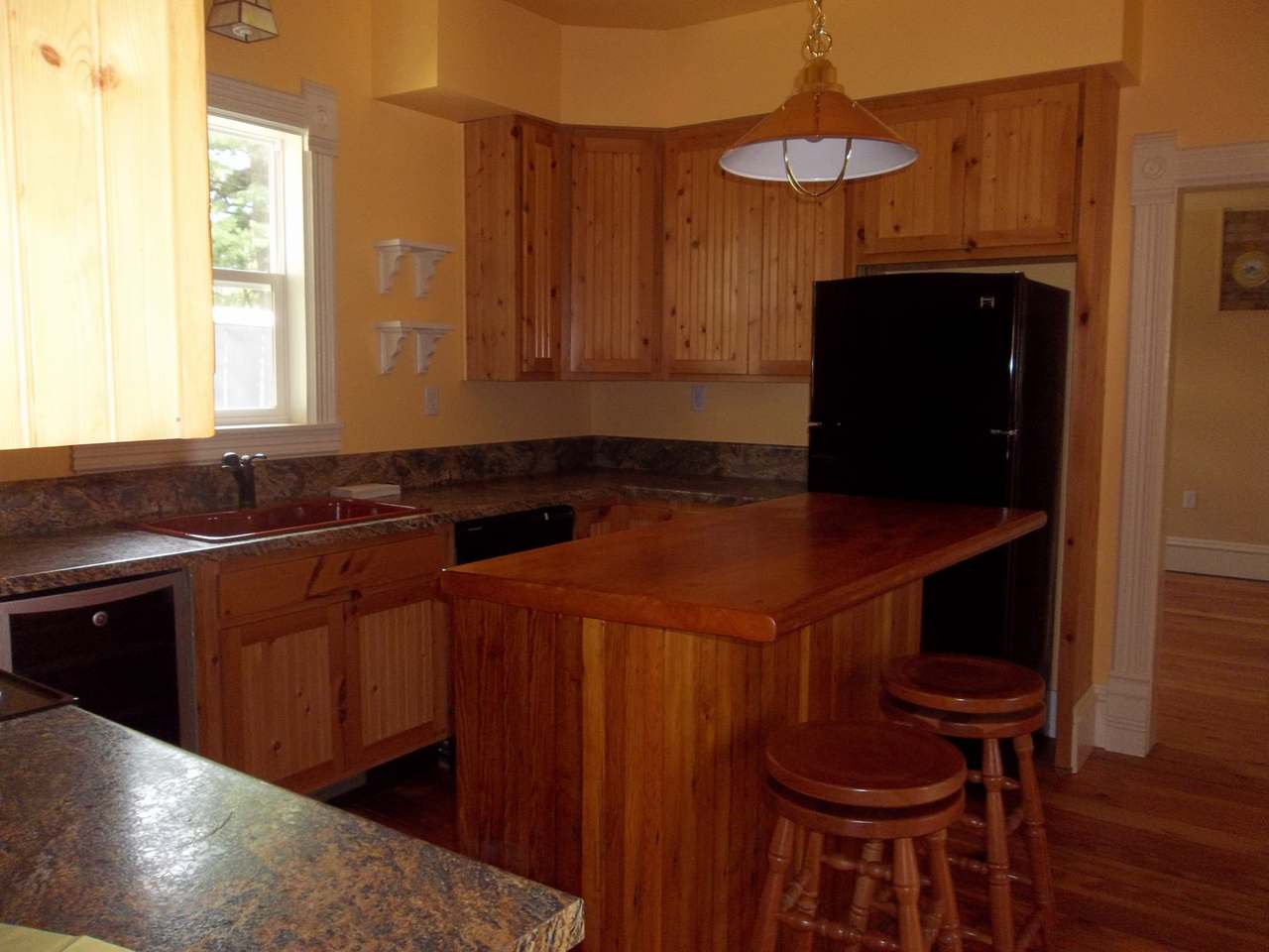 116 Randall Avenue Rhinelander, WI 54501 - Photo 6 of 13 Gallery Image 6