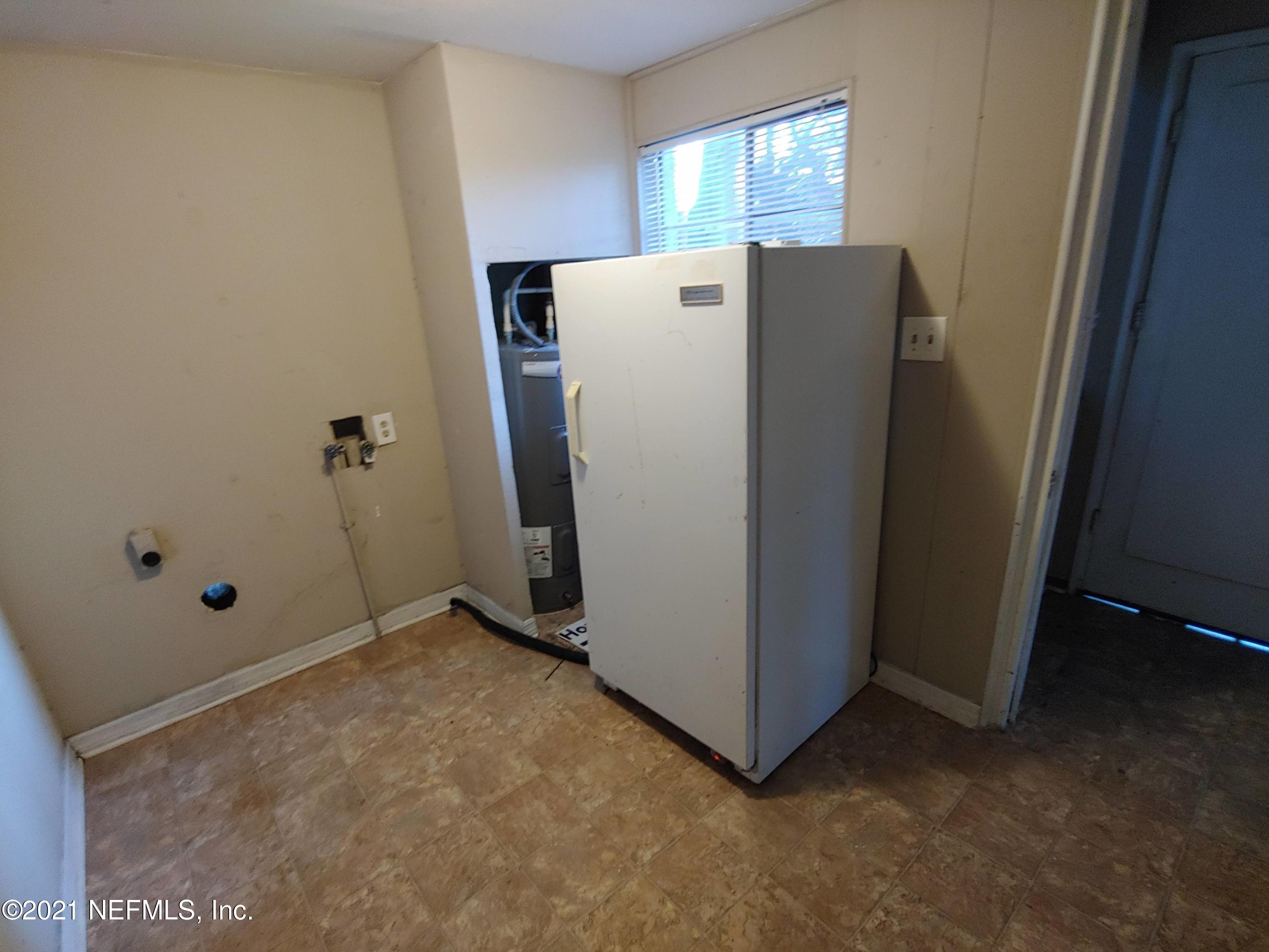 4732 Timuquana Road Jacksonville, FL 32210 - Photo 12 of 13 20201201_162444