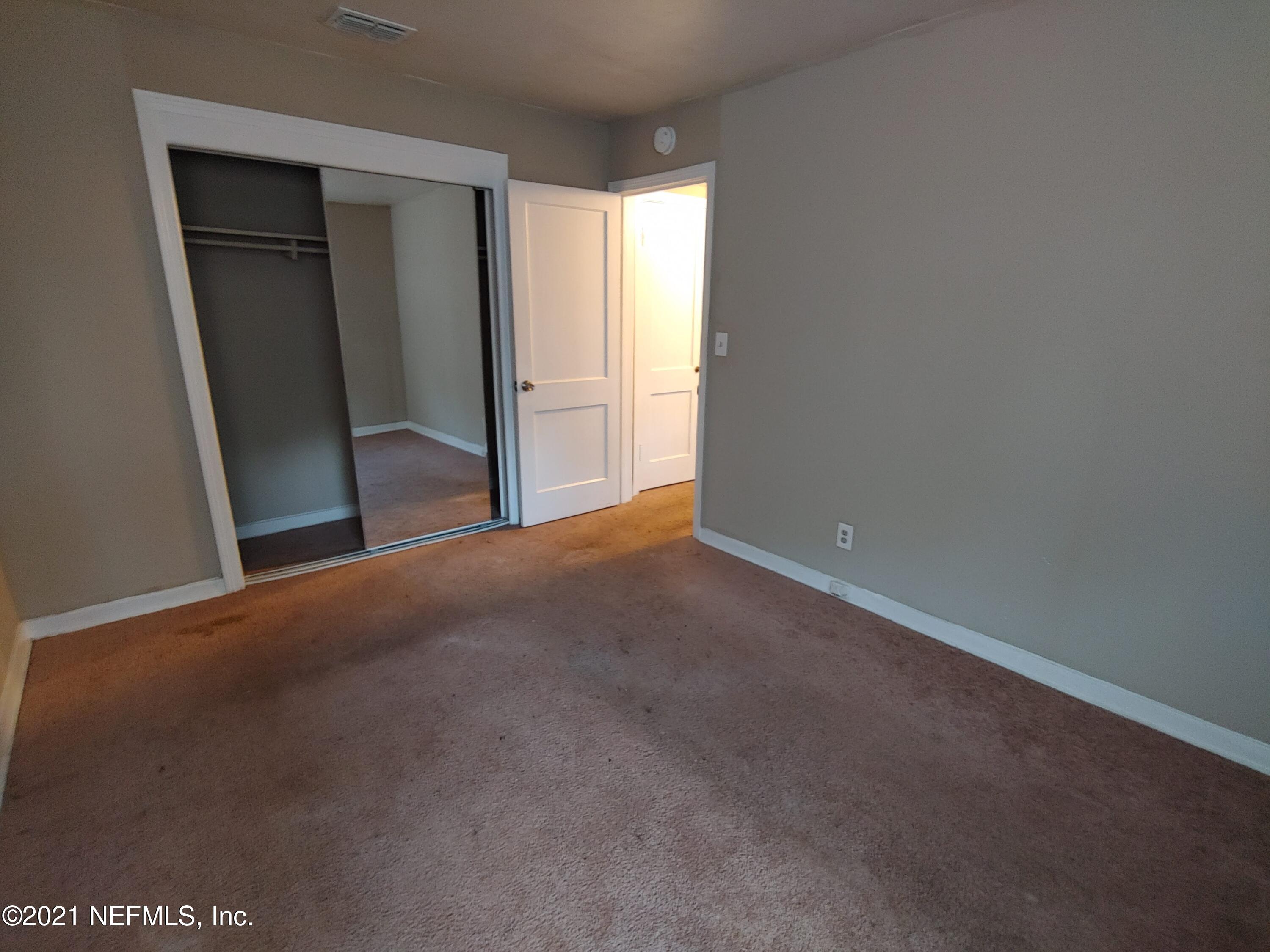 4732 Timuquana Road Jacksonville, FL 32210 - Photo 8 of 13 20201201_162130