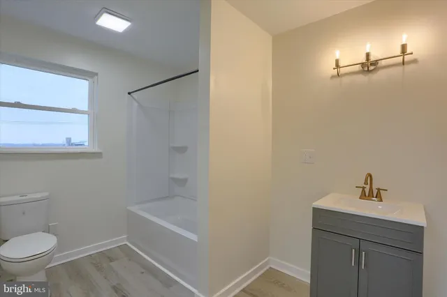 $364,900 | 393 Sherwood Drive, Carlisle, PA 17015