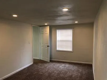 $1,400 | 105 Lazy Ike Lane, Pottsboro, TX 75076