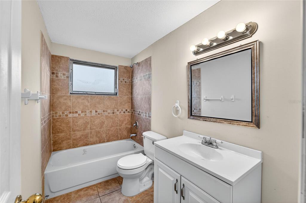 10841 Piccadilly Road Port Richey, FL 34668 - Photo 21 of 38 Gallery Image 21