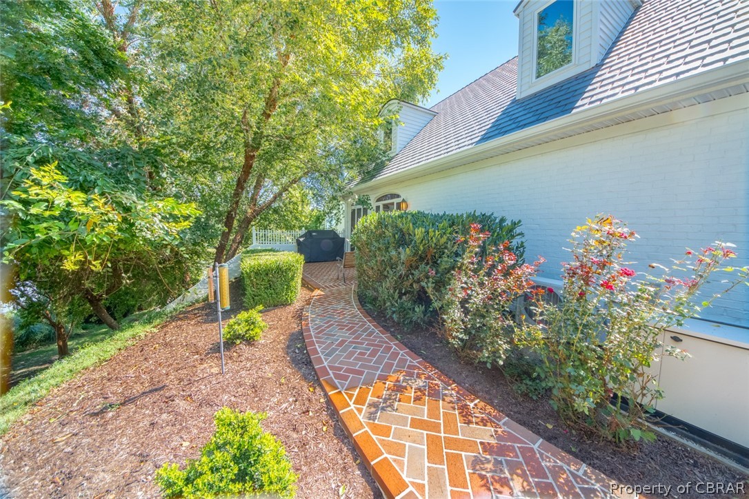 1330 Oakes Landing Road Saluda, VA 23149 - Photo 42 of 49