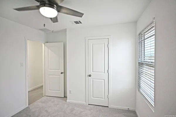 $1,495 | 2423 Shady Grove, New Braunfels, TX 78130