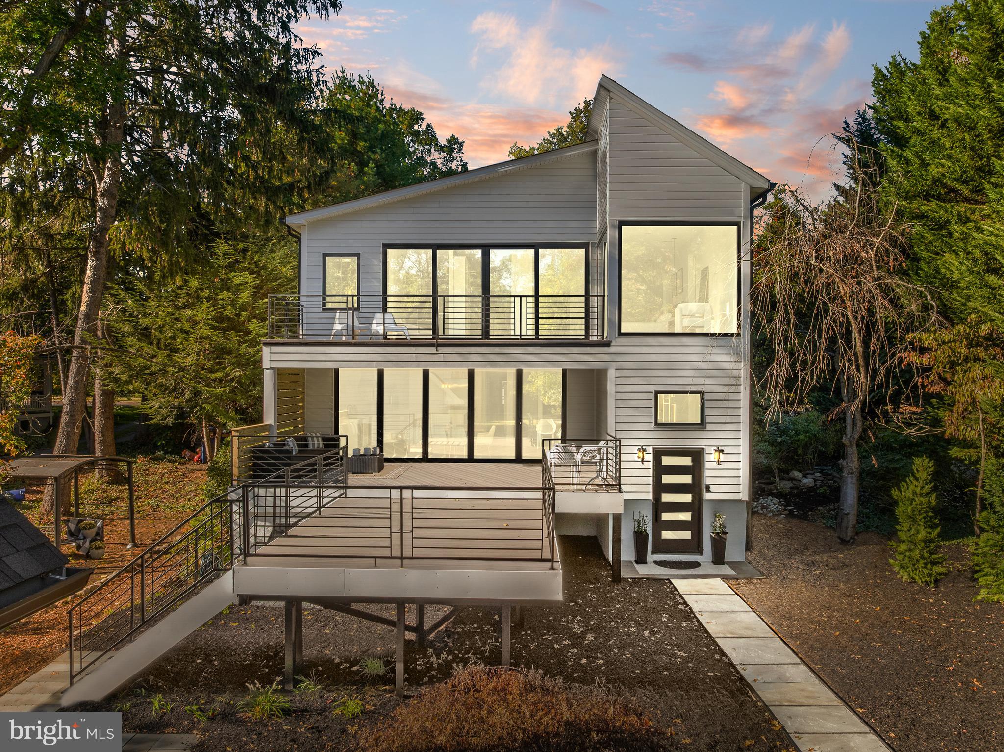 514 East Main Street Moorestown, NJ 08057 - Photo 2 of 60 a front view of a house with balcony