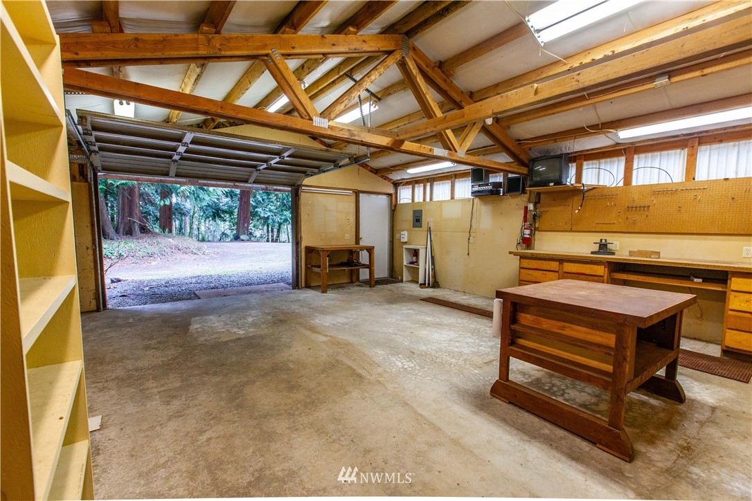 7713 Cultus Bay Road Clinton, WA 98236 - Photo 19 of 25 Gallery Image 19
