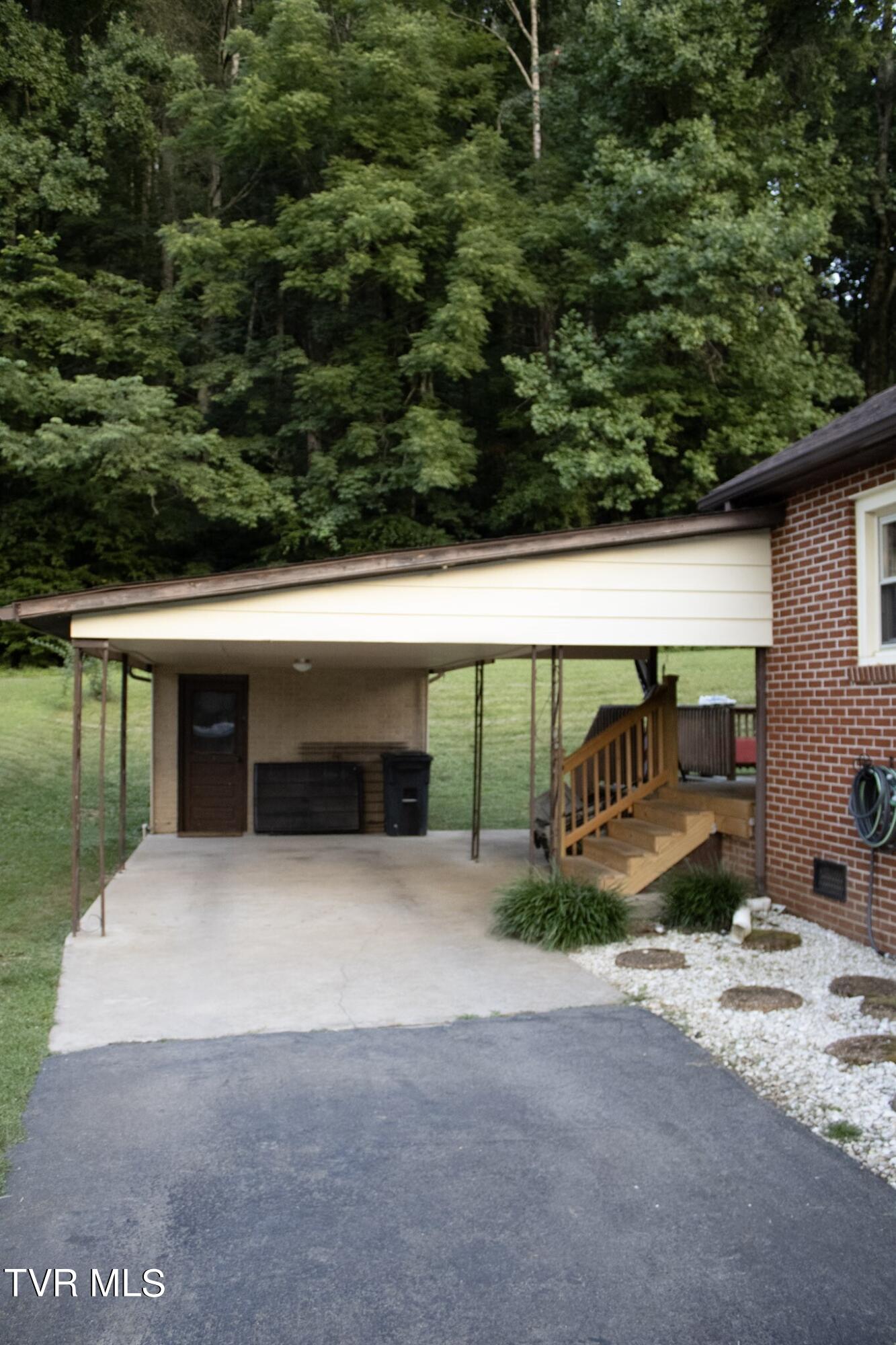 3026 Temple Hill Road Erwin, TN 37650 - Photo 7 of 46 IMG_1539