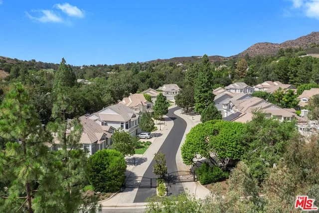 $1,299,000 | 5639 Starwood Court, Westlake Village, CA 91362