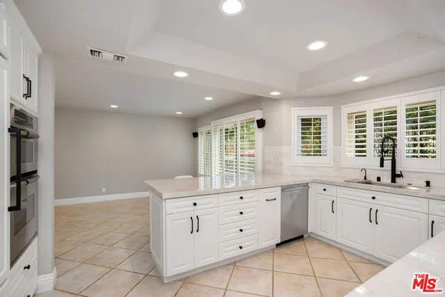 $1,299,000 | 5639 Starwood Court, Westlake Village, CA 91362