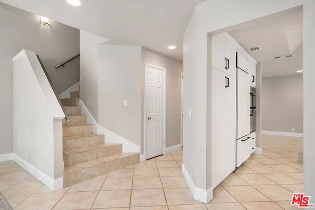 $1,299,000 | 5639 Starwood Court, Westlake Village, CA 91362