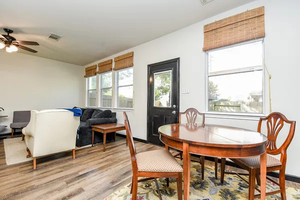 $1,995 | 87 Blue Creek Place, The Woodlands, TX 77382