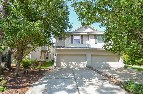 $1,995 | 87 Blue Creek Place, The Woodlands, TX 77382