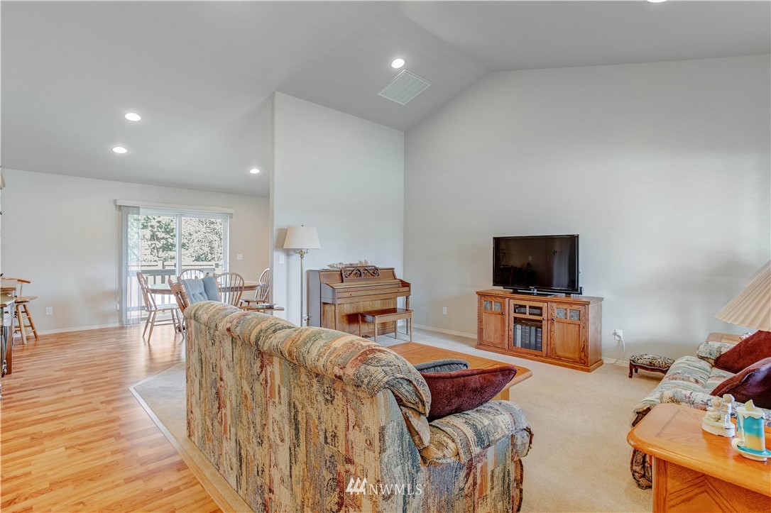 2329 Scheuber Ridge Court Centralia, WA 98531 - Photo 7 of 35 Gallery Image 7