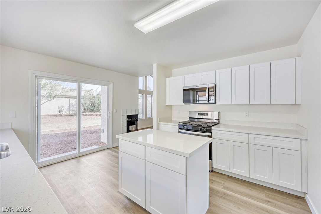 403 Leighann Road Henderson, NV 89015 - Photo 11 of 29 Gallery Image 11