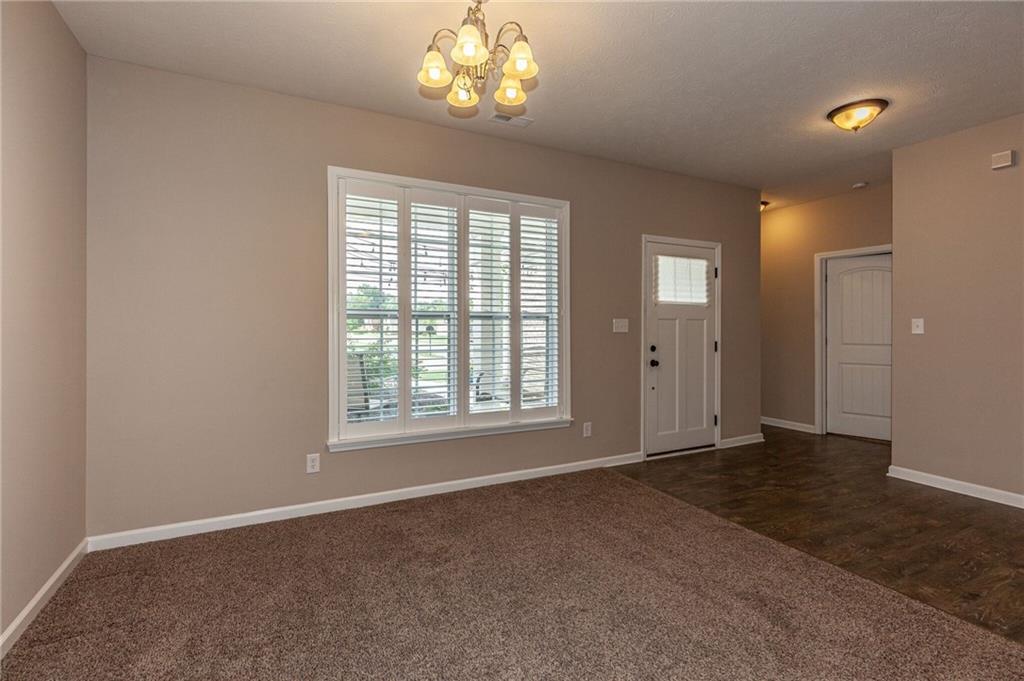 7074 West Ridge Run Court Greenfield, IN 46140 - Photo 4 of 25 Gallery Image 4